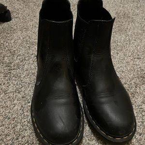 Doc Martens Chelsea Boots